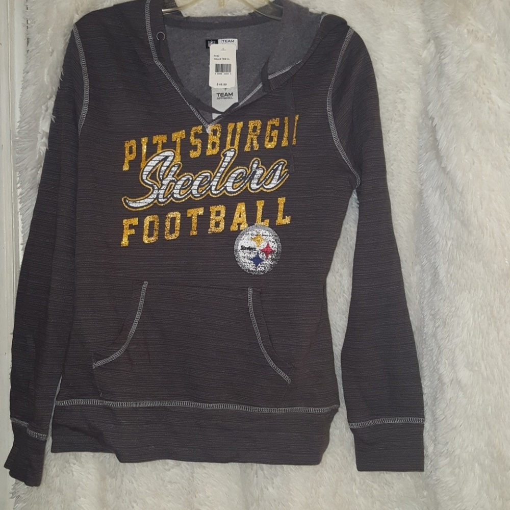 Pittsburgh Steeler Hoodie gold letters medium NWT